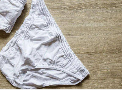 白带发黄有异味不能自愈