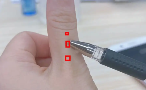 笔头按压制污穴