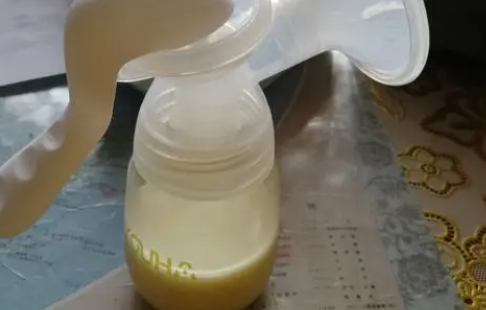 多喝水可以追奶