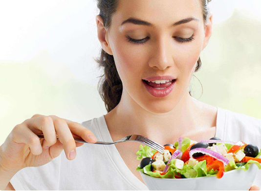 哺乳期要少食胀气食物