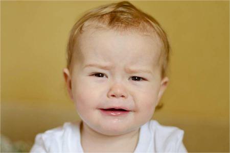 肠绞痛可能因为宝宝哭闹