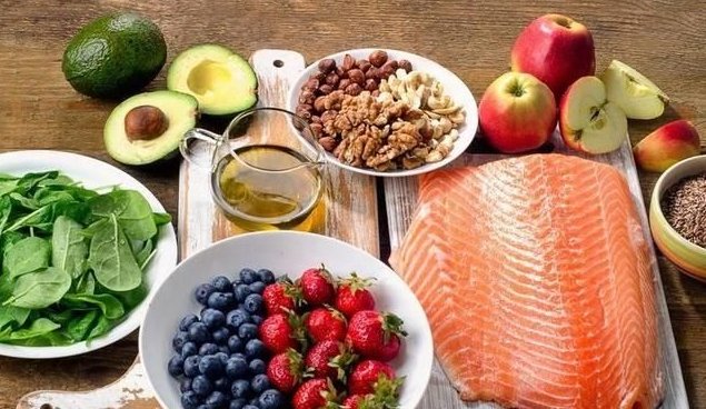 哺乳期饮食要多样化